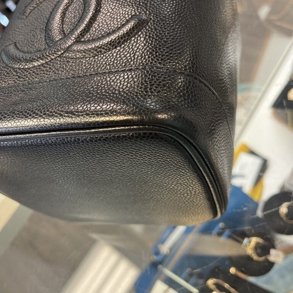 Chanel Vanity Bag - Picture 13 of 14